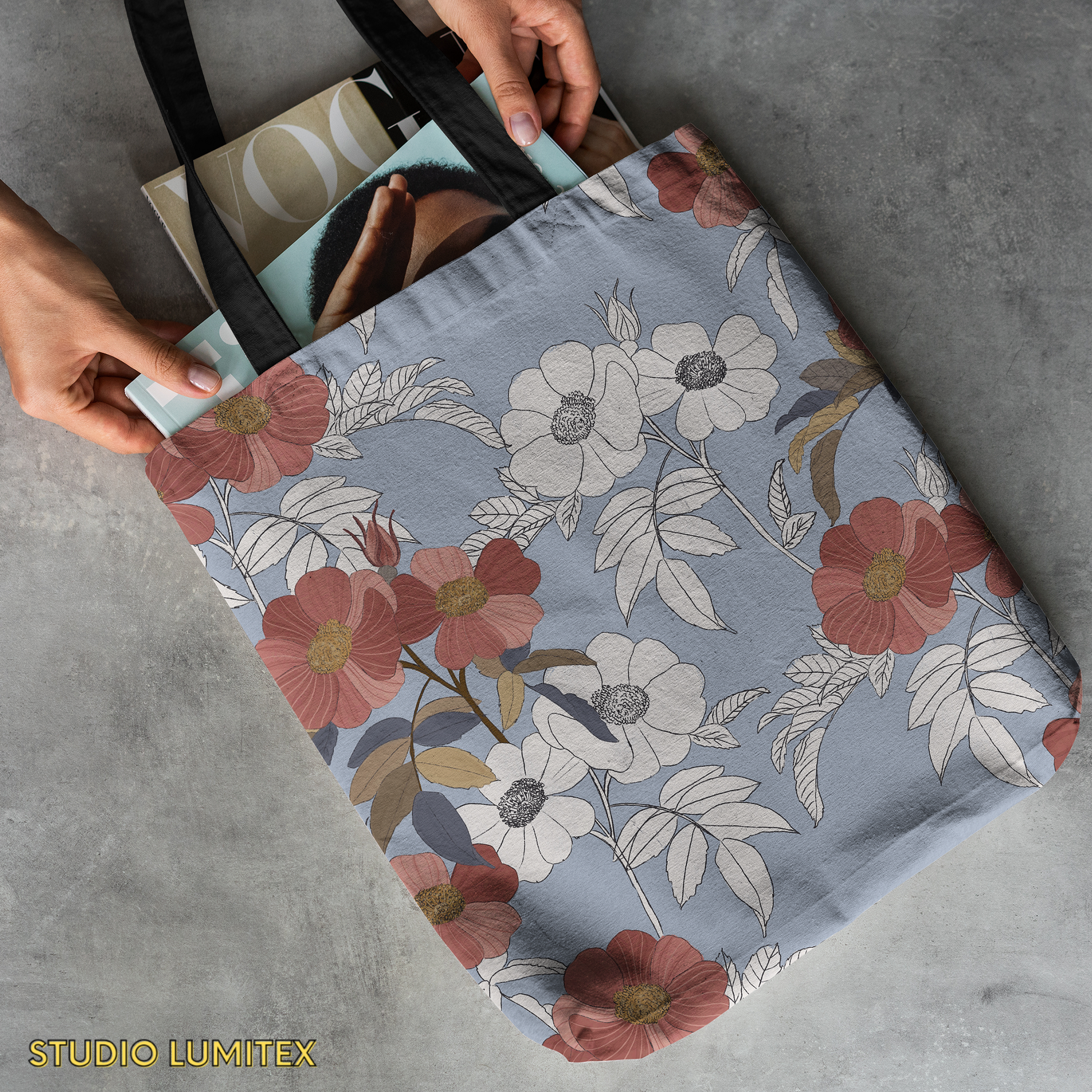 Tote Bag with Zipper Pocket - Floral Flower Print – Studio Tote Bag with Zipper Pocket - Floral Flower Print – Studio